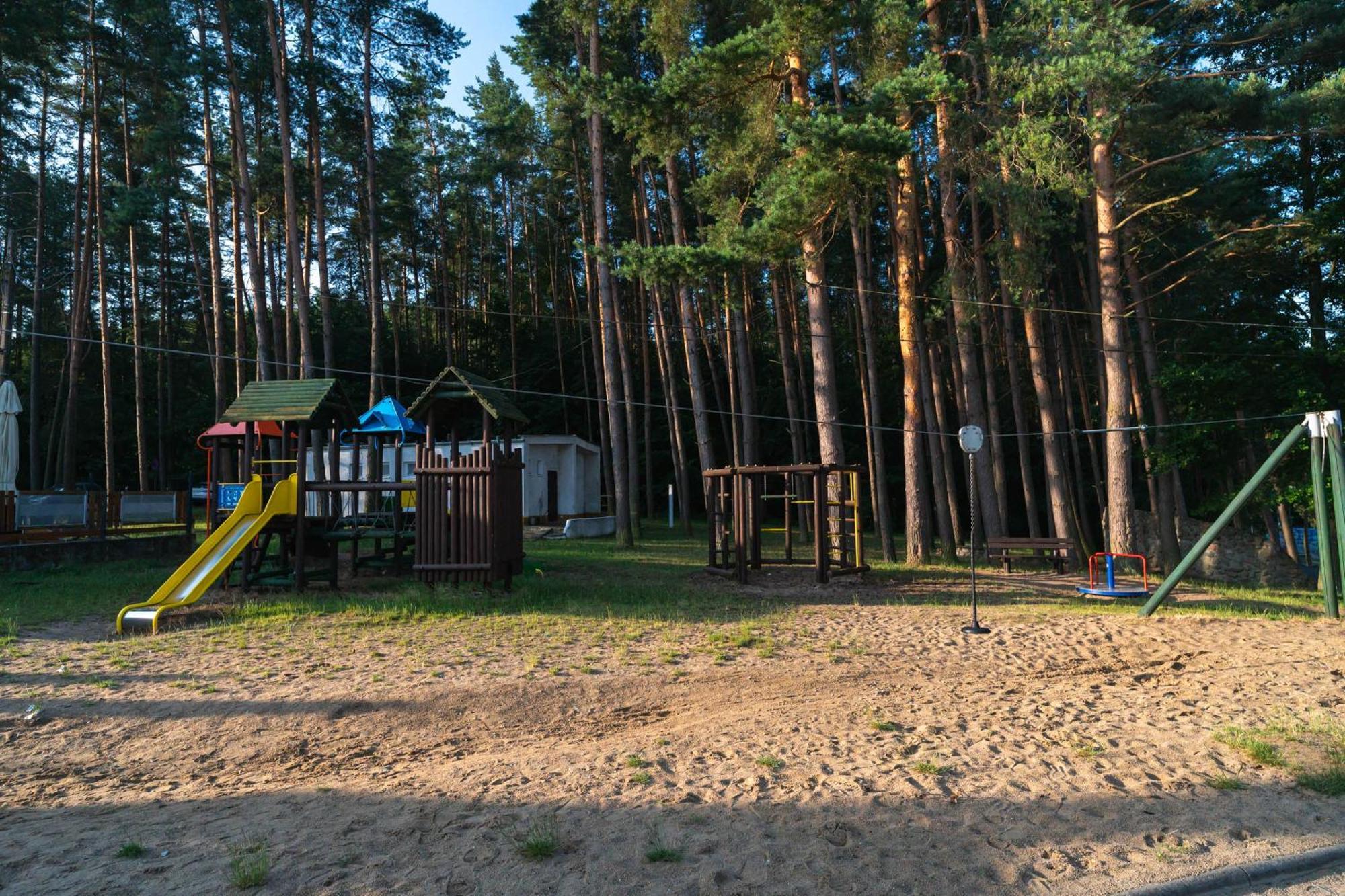 Domek Nad Jeziorem Кретовины Экстерьер фото